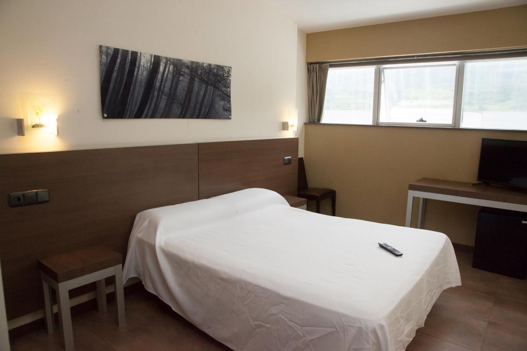 Hotel Izelai Alsasua Exteriér fotografie